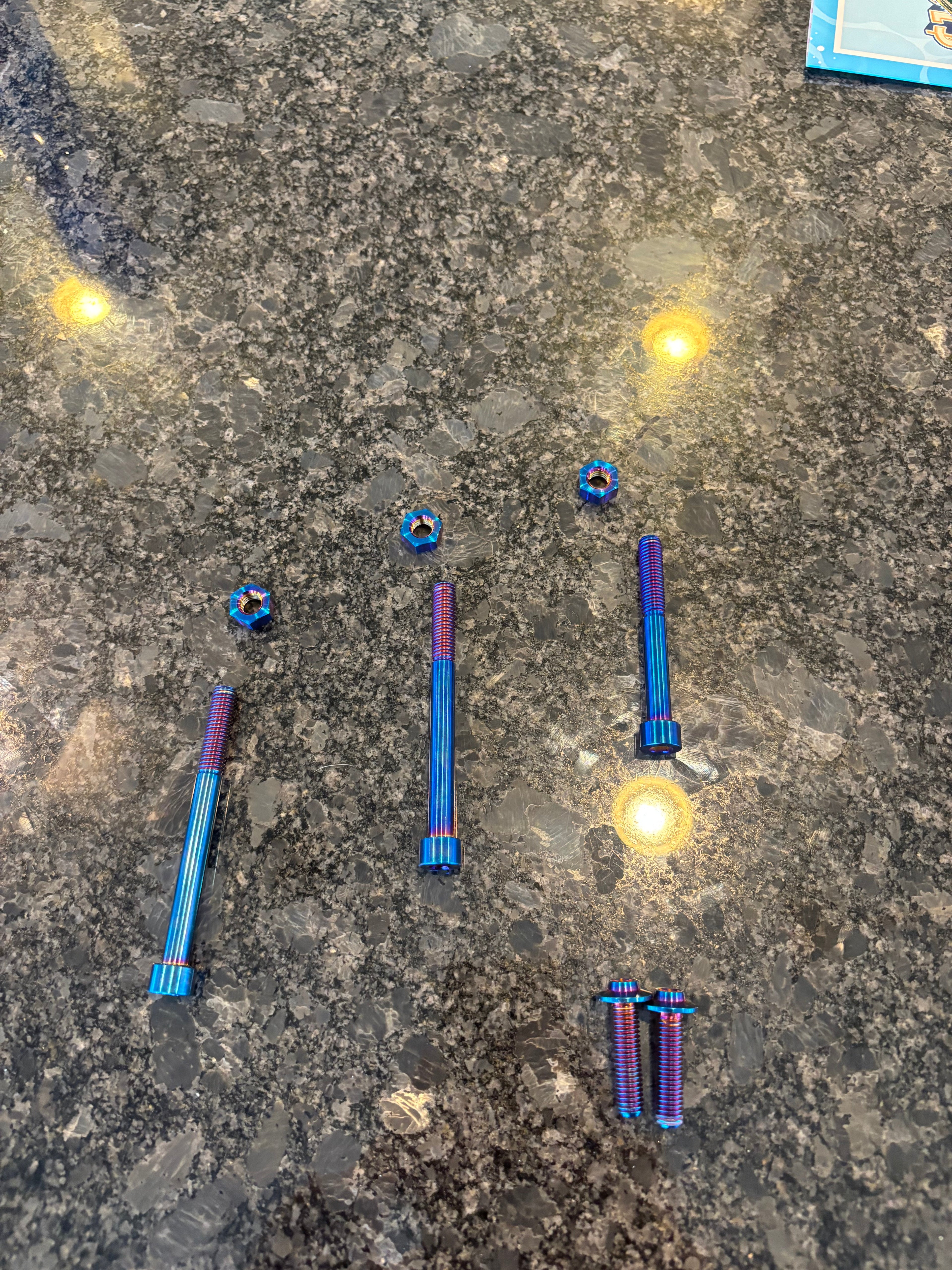 Talaria x3 Pro Full Suspension Titanium. (SHIPS AROUND 8/21)